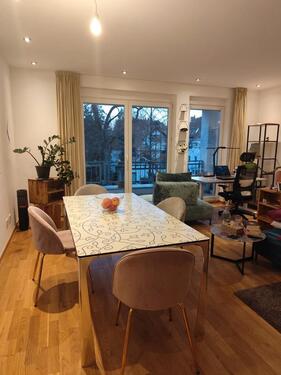 Foto - Helles, wunderschönes Zimmer in gemütlicher WG zu vermieten