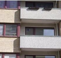 Wohnen mit Charme-Balkon-mitten in der Stadt - Neumünster