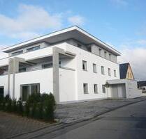 Moderne 2 Zimmer Wohnung mit Terrasse in Nauort