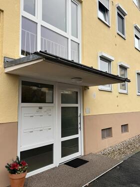 Foto - 3 Zimmer Etagenwohnung mit Balkon, EBK & viel Stauraum