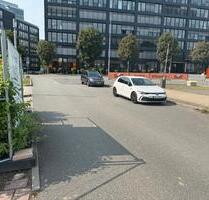 Stellplätze in Eschborn – eingezäunt & mit Strom