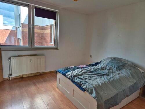 Foto - Teilmöblierte Zimmer zur befristeten Untermiete in Buchheim
