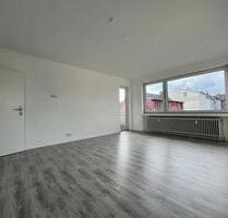 3ZKB, renoviert, EBK, 2. OG mit Balkon - TondeichSchulstraße - Wilhelmshaven Altengroden