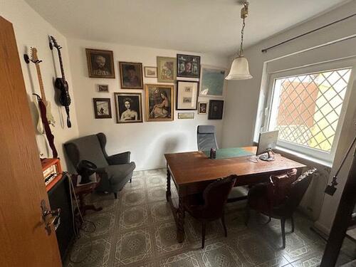 Foto - 8 Zimmer Einfamilienhaus zum Kaufen in Rüsselsheim am Main