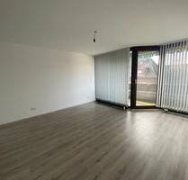 Helle sanierte 2 Zimmer Wohnung + Balkon in BESTER City-Lage! - Moers Helle sanierte 2 Zimmer Wohnung + Balkon in BESTER City-Lage! - Moers