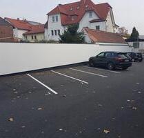 PKW Außenstellplatz in zentraler Lage von Bad Hersfeld ab sofort frei !