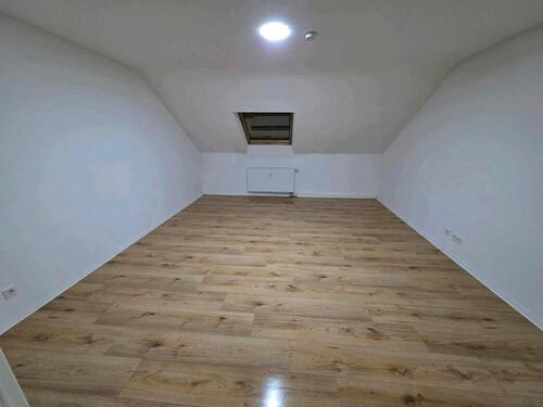 Foto - Frisch renovierte 3Zi,Kü(ohne EBK)Bad,Parkstraße 3,66538 Nk