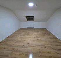 Frisch renovierte 3Zi,Kü(ohne EBK)Bad,Parkstraße 3,66538 Nk - Neunkirchen