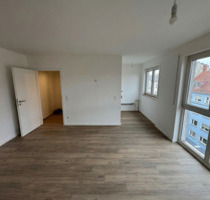 Neu renovierte 2-Zimmer Wohnung mit Einbauküche - Nürnberg Gleißhammer