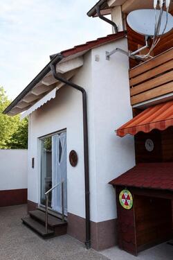 Foto - Attraktives Reiheneckhaus mit Anbau, Sauna & großem Garten — Fami