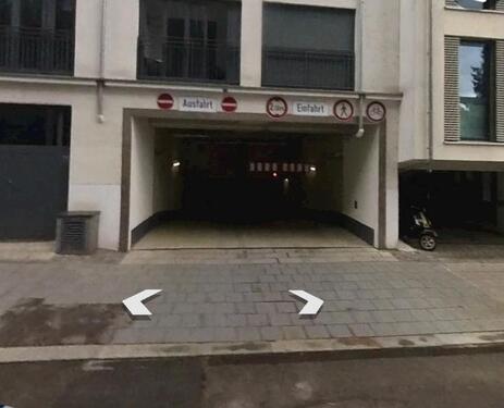 Foto - Tiefgaragenstellplatz in Bogenhausen zu vermieten