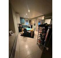 Erdgeschosswohnung in Roxheim - 900,00&nbsp;EUR Kaltmiete, ca.&nbsp; 65,00&nbsp;m&sup2; in Bad Kreuznach (PLZ: 55543) Bad Münster am Stein-Ebernburg