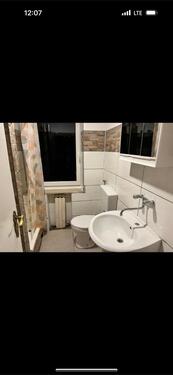 Foto - Wg Wohnungen Zimmer - 900,00 EUR Kaltmiete,