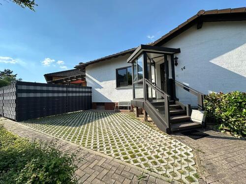 Foto - 4 Zimmer Einfamilienhaus in Wehrheim