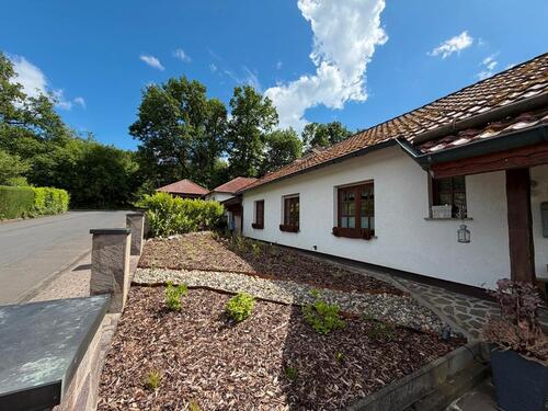 Foto - Haus mit drei Wohneinheiten (Mehrgenerationenhaus) zu verkaufen