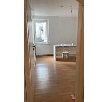 Helle 3 Zimmer Wohnung, Innenstadt mit Terrasse und Garten - Bad Salzuflen