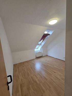 Foto - Wohnung zu mieten - 710,00 EUR Kaltmiete, ca.  70,00 m²