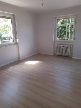 Foto - Erstbezug,Komplettsanierung: Familienfreundliche Whg zu vermieten