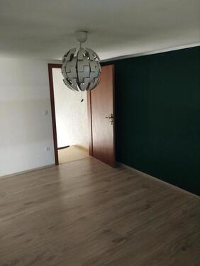 Foto - 1 Zimmer Dachgeschoßwohnung zur Miete in Zemmer