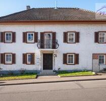 Zuhause ankommen in Gailingen in der Rheinstr.! Modernisierte 3 Zi.-Whg. mit Küche, Garten + Garage - Gailingen am Hochrhein