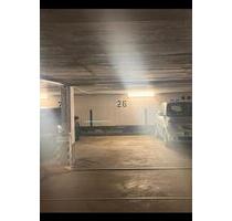 BEFRISTET bis 31.7.26: Tiefgaragenstellplatz in Hudtwalckertwiete - Hamburg Winterhude
