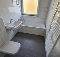 Reinkommen und Wohlfühlen:renovierte 3-Zi.-Wohnung in zentraler Lage - Dortmund Gartenstadt