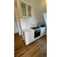 stilvolle Dachgeschosswohnung mit Garten in Neviges Velbert