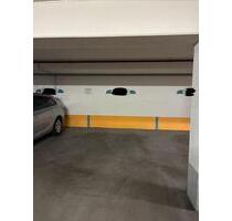 Tiefgaragen-Stellplatz zu vermieten - Weinsbergstraße - Köln Ehrenfeld
