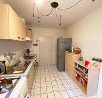 WG-Zimmer unmöbliert: zentral und ruhig, Badewanne, Balkon, EBK - Nürnberg Gibitzenhof WG-Zimmer unmöbliert: zentral und ruhig, Badewanne, Balkon, EBK - Nürnberg Gibitzenhof