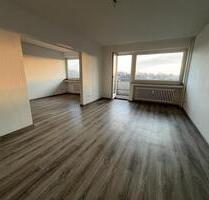 Tolle Familienwohnung mit 2 Schlafzimmern + offenem Wohn-Essbereich! BALKON + AUFZUG - Willich