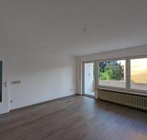 Wunderbare 2-Zimmer-Wohnung mit Loggia im 1. OG zu vermieten! - Kaufbeuren