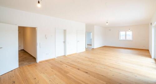 Foto - 3 Zimmer Mehrfamilienhaus, Wohnhaus in Regen