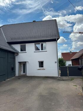 Foto - Einfamilienhaus mit Scheune - 415.000,00&nbsp;EUR Kaufpreis, ca.&nbsp; 100,00&nbsp;m&sup2;