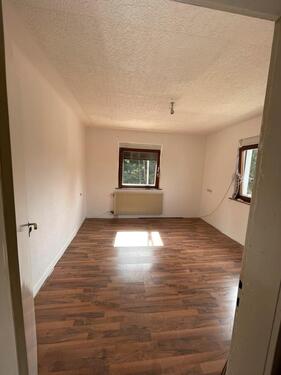 Foto - 3 WG-Zimmer in 6er Wohngemeinschaft in großem Haus ab 01.01.2026