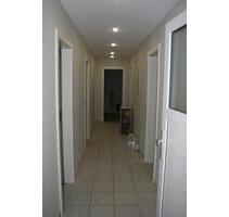 Schöne 4-Zimmer Wohnung mit großer Terasse. Zentral in Winnenden