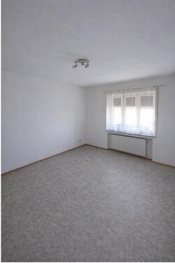 Foto - 2.5 Zimmer Etagenwohnung zur Miete in Oberthal