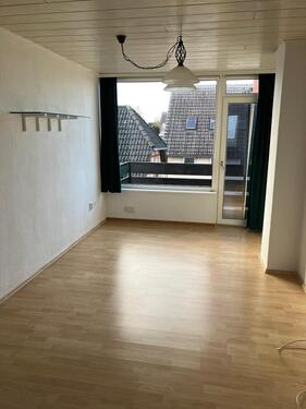 Foto - Helle 3 Zimmer Wohnung Dachgeschoss 63qm