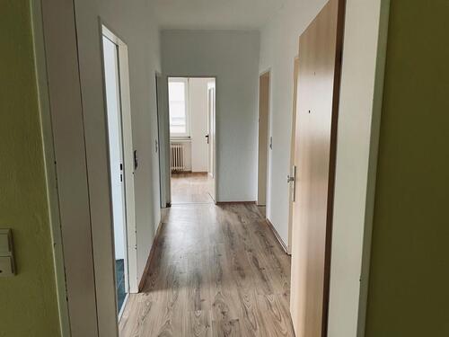 Foto - 3 Zimmer Wohnung - 85.000,00&nbsp;EUR Kaufpreis, ca.&nbsp; 72,00&nbsp;m&sup2;