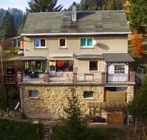 Einfamilienhaus - 100.000,00&nbsp;EUR Kaufpreis, ca.&nbsp; 117,00&nbsp;m&sup2; in Neuhaus am Rennweg (PLZ: 98724)