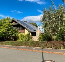 Großes massives Wohnhaus mit Garage, Carport u. Stellplatz - Extertal