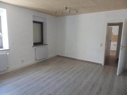 Foto - Sonnige schöne sanierte 2 Zimmer Wohnung