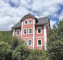 Stilvolles & bezugsfertiges EFH in Kulmbach-Blaich