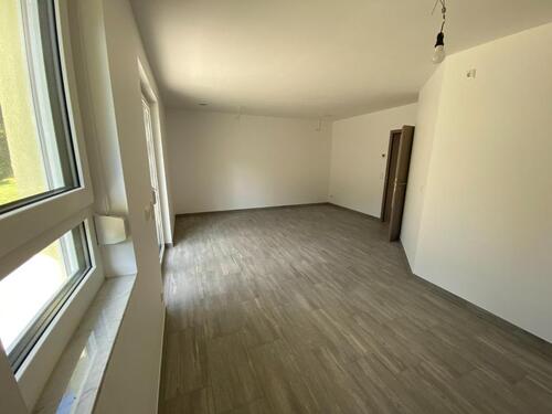 Foto - Moderne 3-Raum-Wohnung mit Terrasse und Garten – Erstbezug (A+)