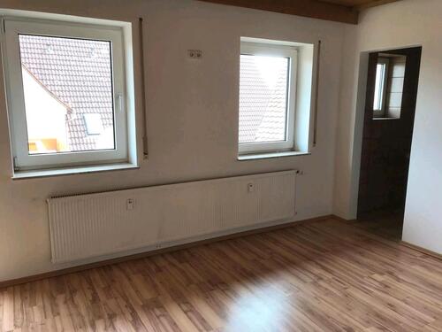 Foto - 5-Zimmer Wohnung zu vermieten in Wörnitz OT Harlang