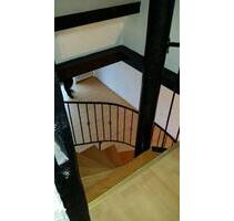 Große 4-Zimmer-Maisonette mit Terrasse – 124 m² in Neuss Große 4-Zimmer-Maisonette mit Terrasse – 124 m² in Neuss