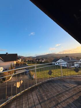 Foto - Großzügige 3-Zimmer Wohnung mit Balkon – 96 m²