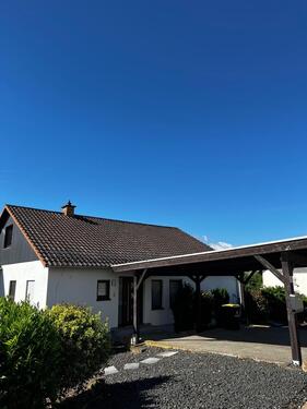 Foto - Großzügiges Ein-Zweifamilienhaus mit großem Grundstück, 97724