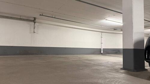 Foto - Parkplatz bei ALDI - 100€Monat - 100,00&nbsp;EUR Miete,