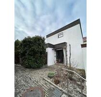 Einfamilienhaus mit Top Lage in Stuttgart-Neugereut