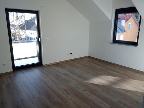Foto - 2 Zimmer Dachgeschoßwohnung zur Miete in Deggendorf